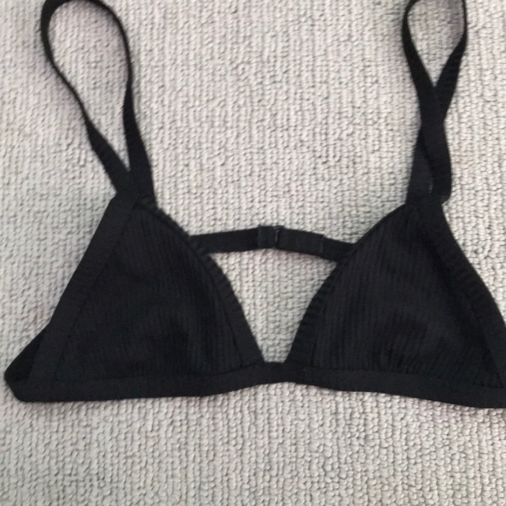 Black pac sun bathing suit top
